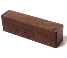 Hlaða mynd inn í gallerískoðara, Blackwing blýantasett í Valhnetu viðarbox