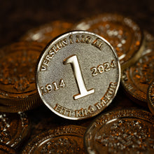 Hlaða mynd inn í gallerískoðara, Bókapeningur árgerð 2024 - 110 ára afmæli Gömlu Bókabúðarinnar