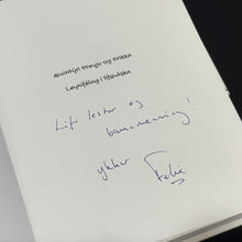 Hlaða mynd inn í gallerískoðara, Leynifélag í lífsháska eftir Felix Bergsson, ÁRITUÐ og innpökkuð