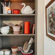 Hlaða mynd inn í gallerískoðara, Emaleruð Falcon kanna, 1,7 líter