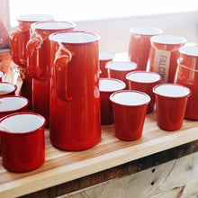 Hlaða mynd inn í gallerískoðara, Emaleruð Falcon kanna, 1,7 líter