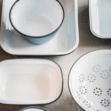 Hlaða mynd inn í gallerískoðara, Emalerað Falcon matreiðslusett