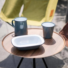 Hlaða mynd inn í gallerískoðara, Emalerað Falcon glas