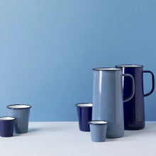 Hlaða mynd inn í gallerískoðara, Emalerað Falcon glas