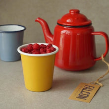 Hlaða mynd inn í gallerískoðara, Emaleraður Falcon Teketill, 1 líter