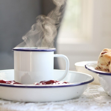 Hlaða mynd inn í gallerískoðara, Emaleraður Falcon Bolli