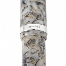 Hlaða mynd inn í gallerískoðara, Conway Stewart Churchill Hvítur Kvars Blekpenni.