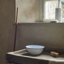 Hlaða mynd inn í gallerískoðara, Emaleraður Falcon Sápubakki.