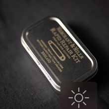 Hlaða mynd inn í gallerískoðara, Fyrsta hjálp fyrir föt