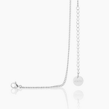 Hlaða mynd inn í gallerískoðara, Alrún stál hálsmen - GÆFA