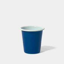 Hlaða mynd inn í gallerískoðara, Emalerað Falcon glas