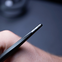 Hlaða mynd inn í gallerískoðara, Svifpenni með brot af loftsteini. - Hoverpen Interstellar 2.0