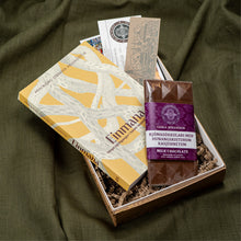 Hlaða mynd inn í gallerískoðara, Bóka Gjafapakki - Einmanna eftir Aðalbjörgu Stefaníu Helgadóttur. ÁRITUÐ.