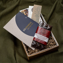 Hlaða mynd inn í gallerískoðara, Bóka Gjafapakki - Pólstjarnan fylgir okkur heim eftir Margéti Lóu. ÁRITUÐ.