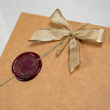 Hlaða mynd inn í gallerískoðara, Gjafapakki - blekpenni, blek og bók.