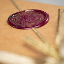 Hlaða mynd inn í gallerískoðara, Lausaletur eftir Þórdísi Helgadóttur, ÁRITUÐ og innpökkuð.