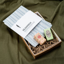 Hlaða mynd inn í gallerískoðara, Gjafapakki - Fiskastykki og sápur