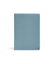 Hlaða mynd inn í gallerískoðara, Karst A5 stílabækur úr steinapappír. - Tvær bækur, línustrikuð og með auðum síðum, Ljós bláar.