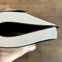 Hlaða mynd inn í gallerískoðara, A5 Galen Leather stílabók með 52 gsm Tomoe River pappír