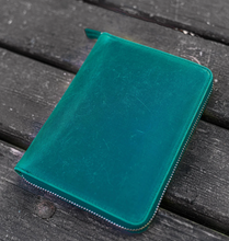 Hlaða mynd inn í gallerískoðara, Galen Leather pennaveski fyrir fimm penna.