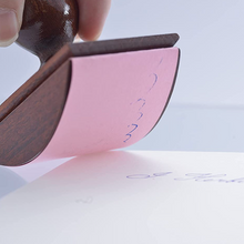 Hlaða mynd inn í gallerískoðara, Herbin blekþerra úr tré