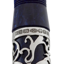 Hlaða mynd inn í gallerískoðara, Henry Simpole Chatsworth Blue Stardust Blekpenni.