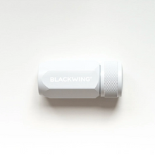 Hlaða mynd inn í gallerískoðara, Blackwing yddari
