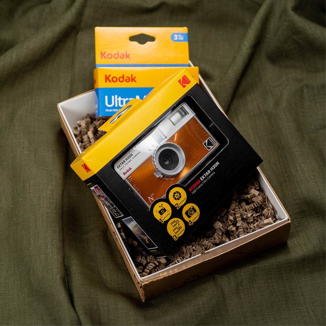 Gjafapakki - Kodak myndavél og filmur.
